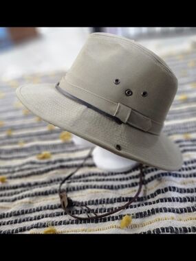 Vintage Dorfman Pacific Safari Hat NEW CONDITION